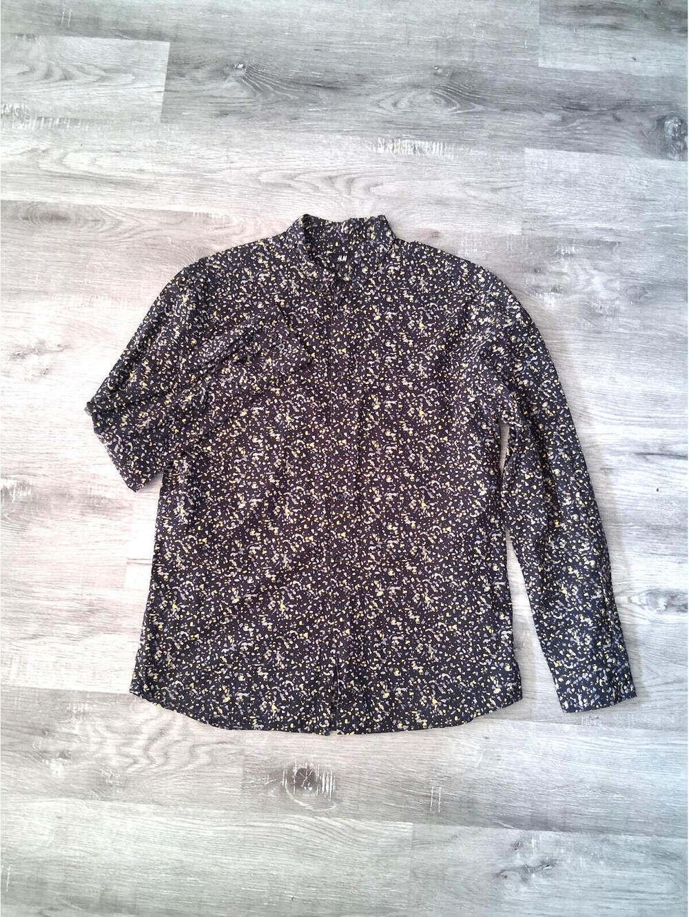 H&M Men's LG Black W/Yellow & Gray Spots, Button-Down Long Sleeve Shirt
